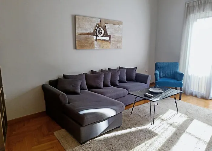 Siggrou Apartment